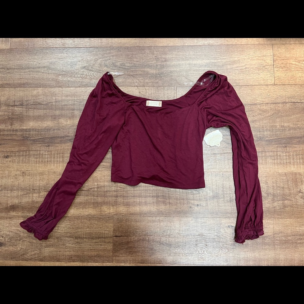 NWT Altar’d State MEDIUM crop top long sleeves red crimson